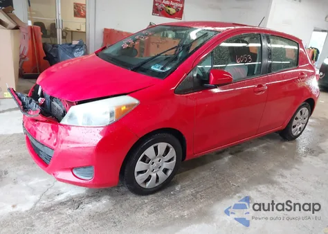 2013 Toyota Yaris Le z USA, uszkodzony, nr VIN JTDKTUD38DD561962